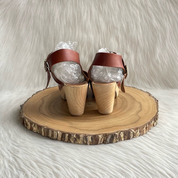 Bryr Emma leather cross over handmade high heel leather clogs - Picture 9 of 13